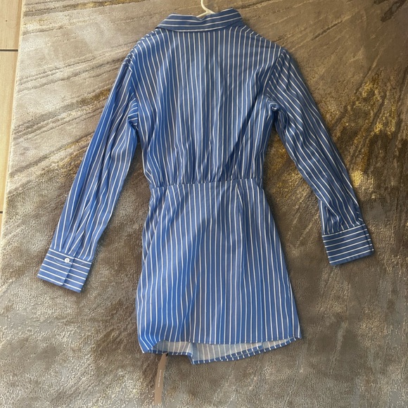 Reformation Weston dress long sleeve blue and white striped - Picture 3 of 4